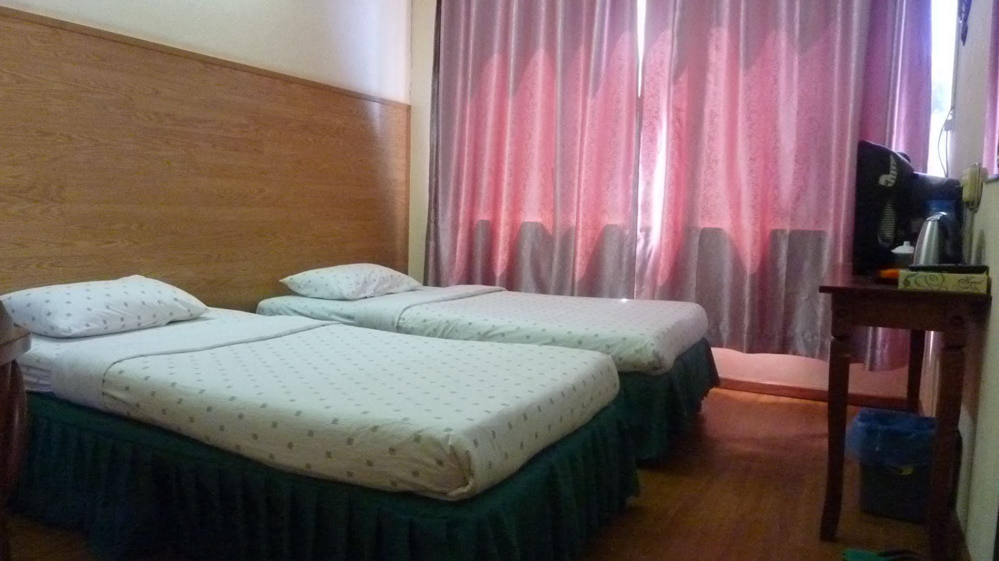 7 Hung Hung Inn Kota Kinabalu Luaran gambar