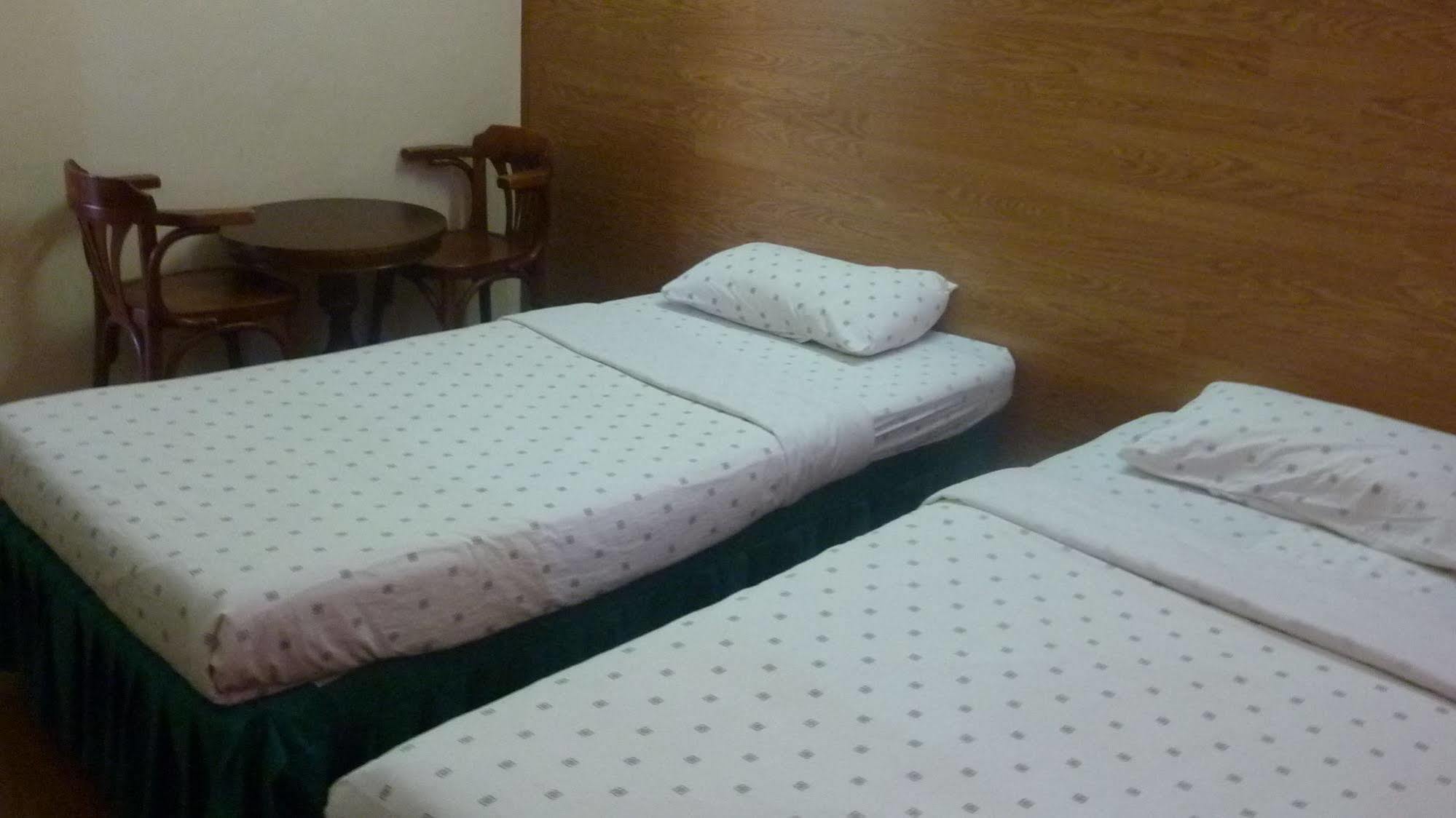 7 Hung Hung Inn Kota Kinabalu Luaran gambar